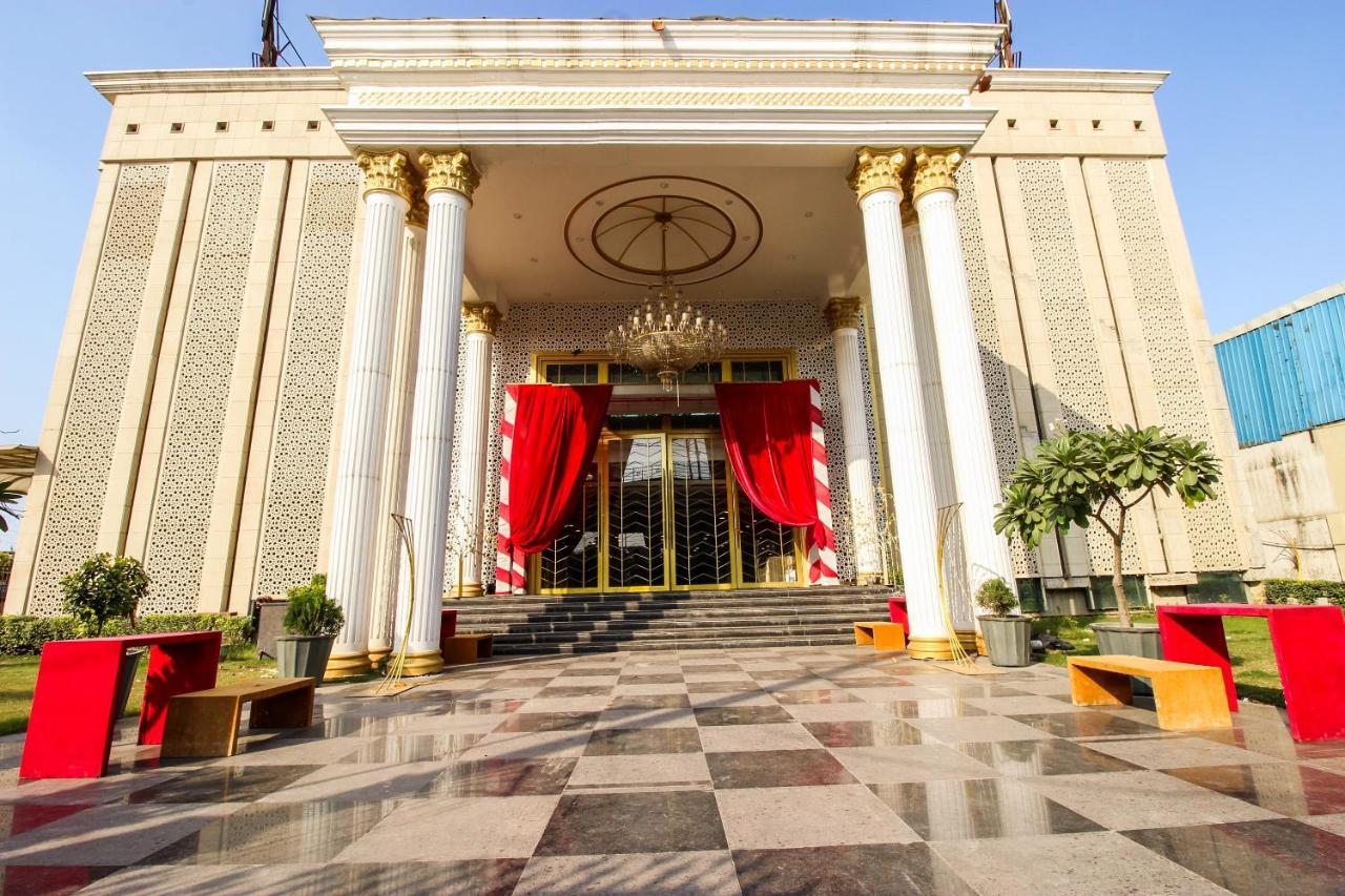Oyo Townhouse 484 Sanskriti Hotel Делхи Екстериор снимка